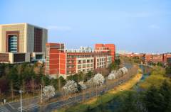 总部位于临沂市兰山区蒙山大道取成才交汇西商